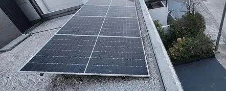 Residencia con terraza y domo central en Bosque Real — fotografía 3