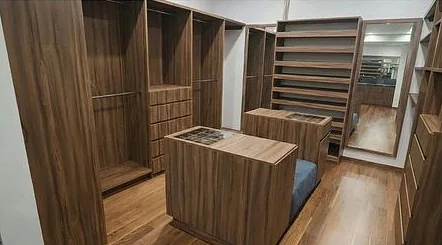 Residencia con terraza y domo central en Bosque Real — fotografía 11